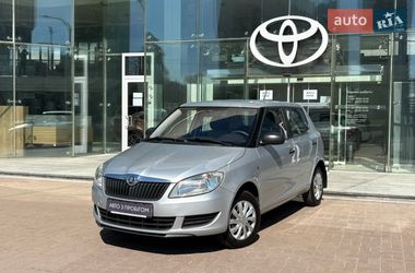 Хэтчбек Skoda Fabia 2014 в Киеве