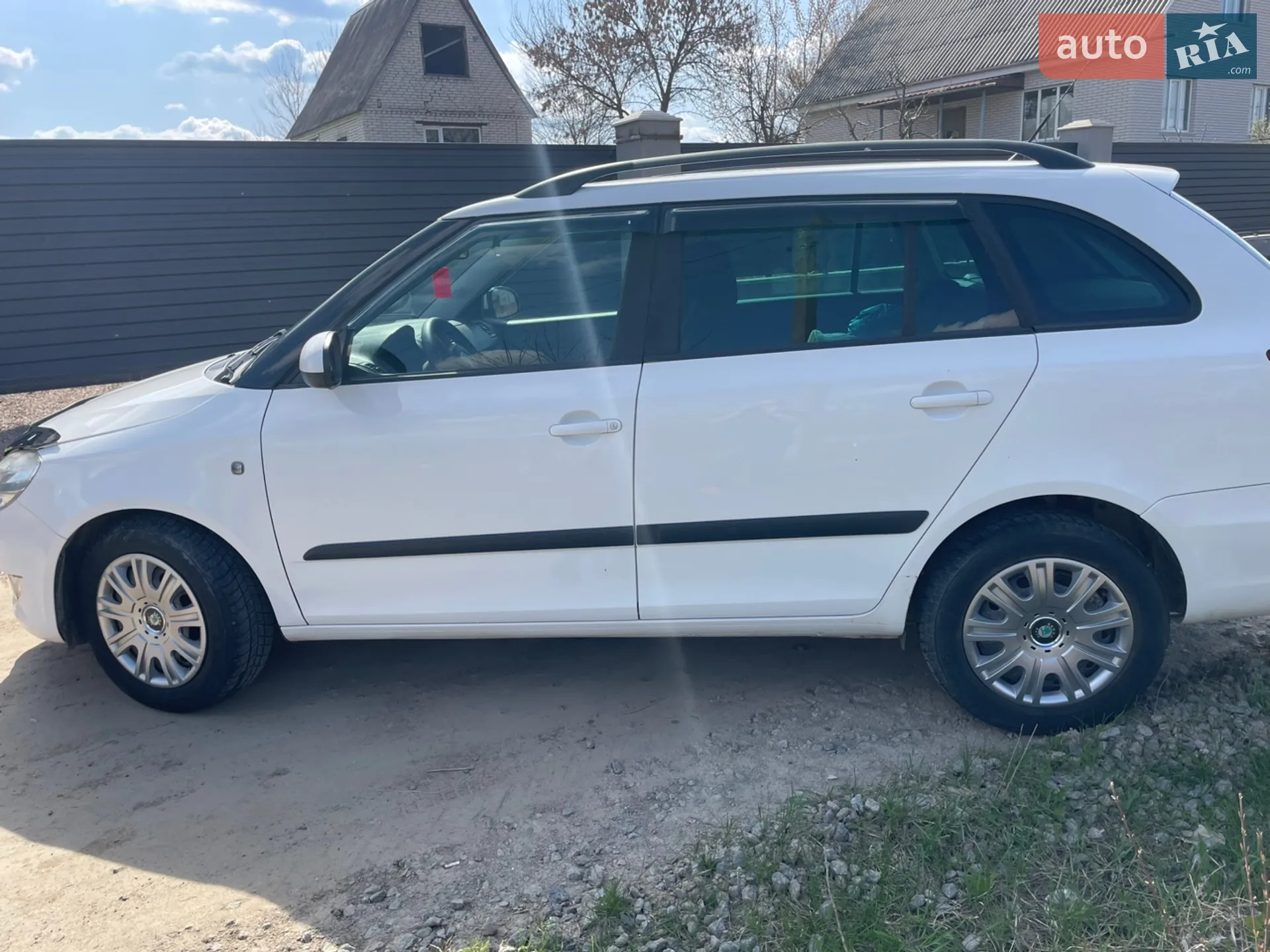 2010 Skoda Fabia - мініатюра 23