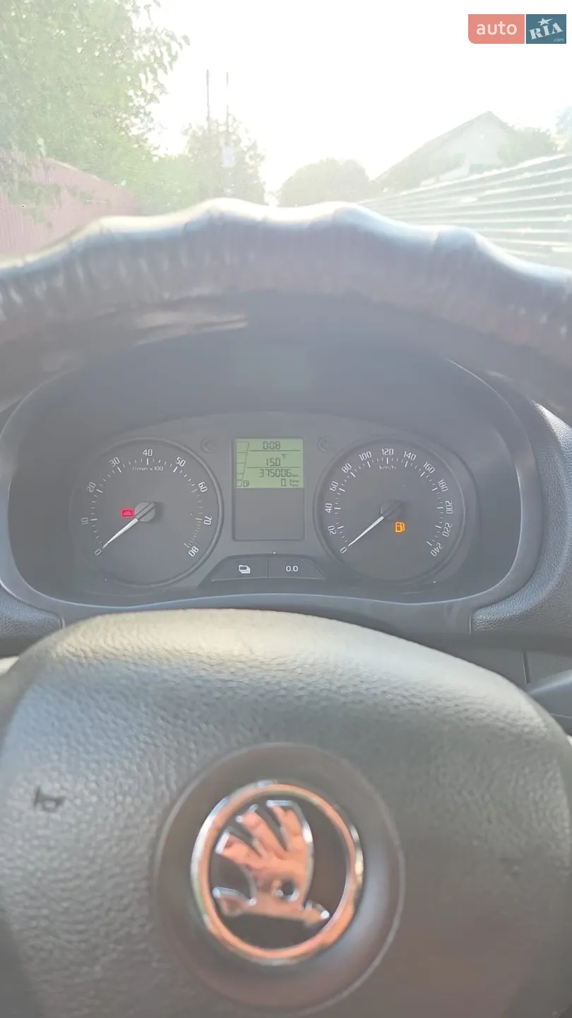 2014 Skoda Fabia - мініатюра 11