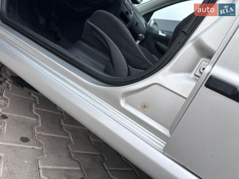 Универсал Skoda Fabia 2006 в Виннице