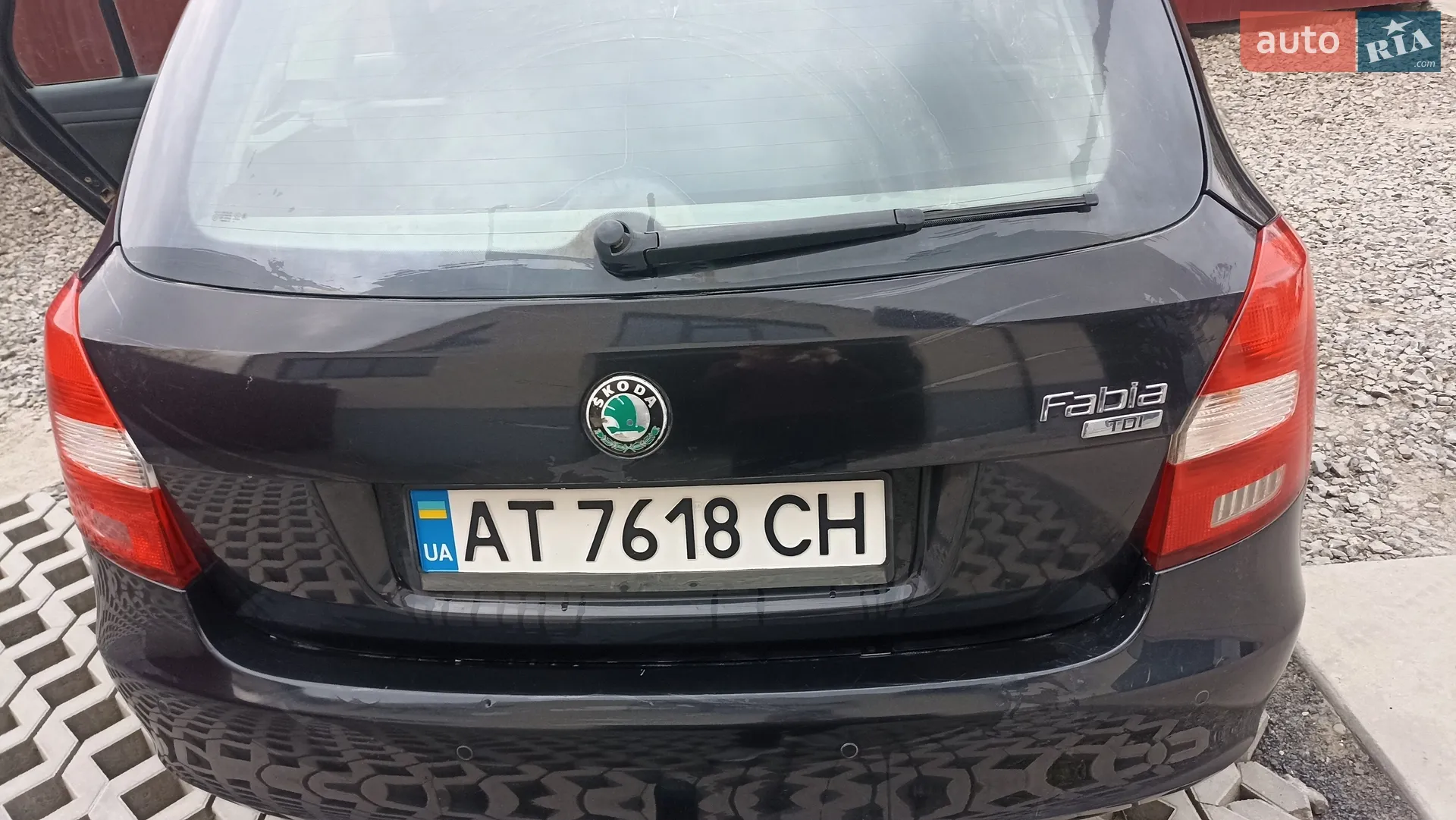 2011 Skoda Fabia - мініатюра 5