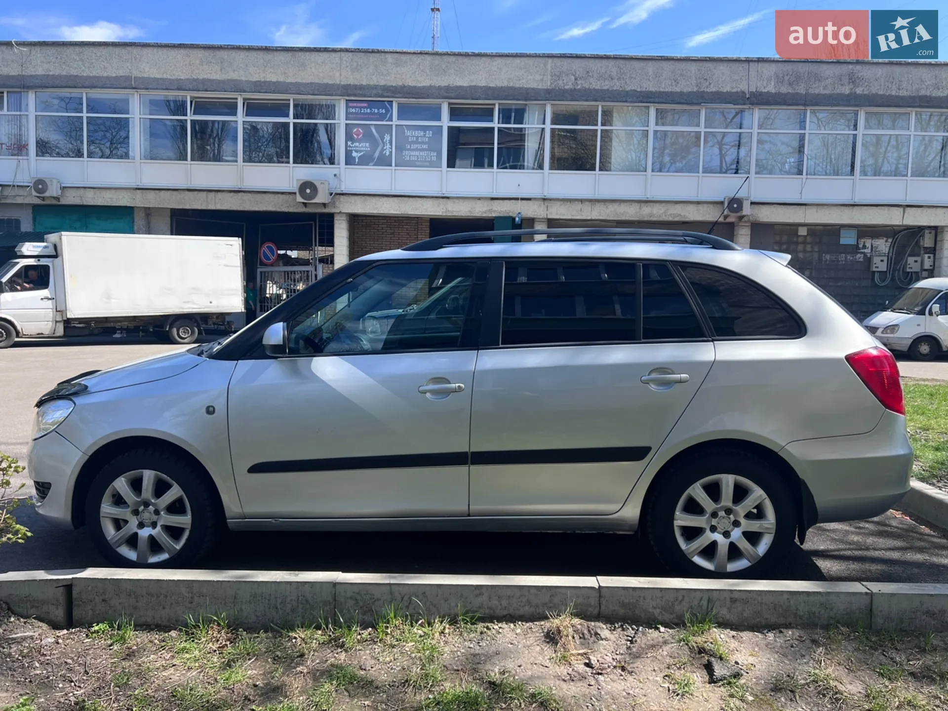 2011 Skoda Fabia - мініатюра 6