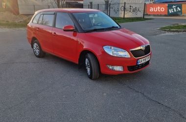 Универсал Skoda Fabia 2011 в Чернигове