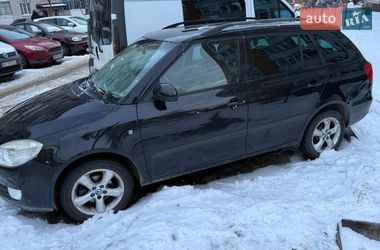 Універсал Skoda Fabia 2008 в Львові