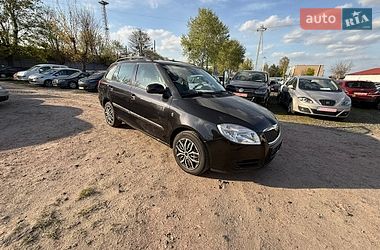 Универсал Skoda Fabia 2010 в Луцке