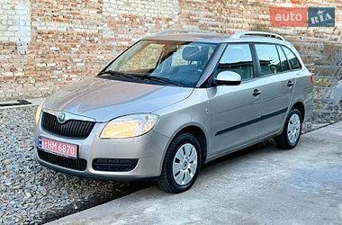 Универсал Skoda Fabia 2010 в Луцке