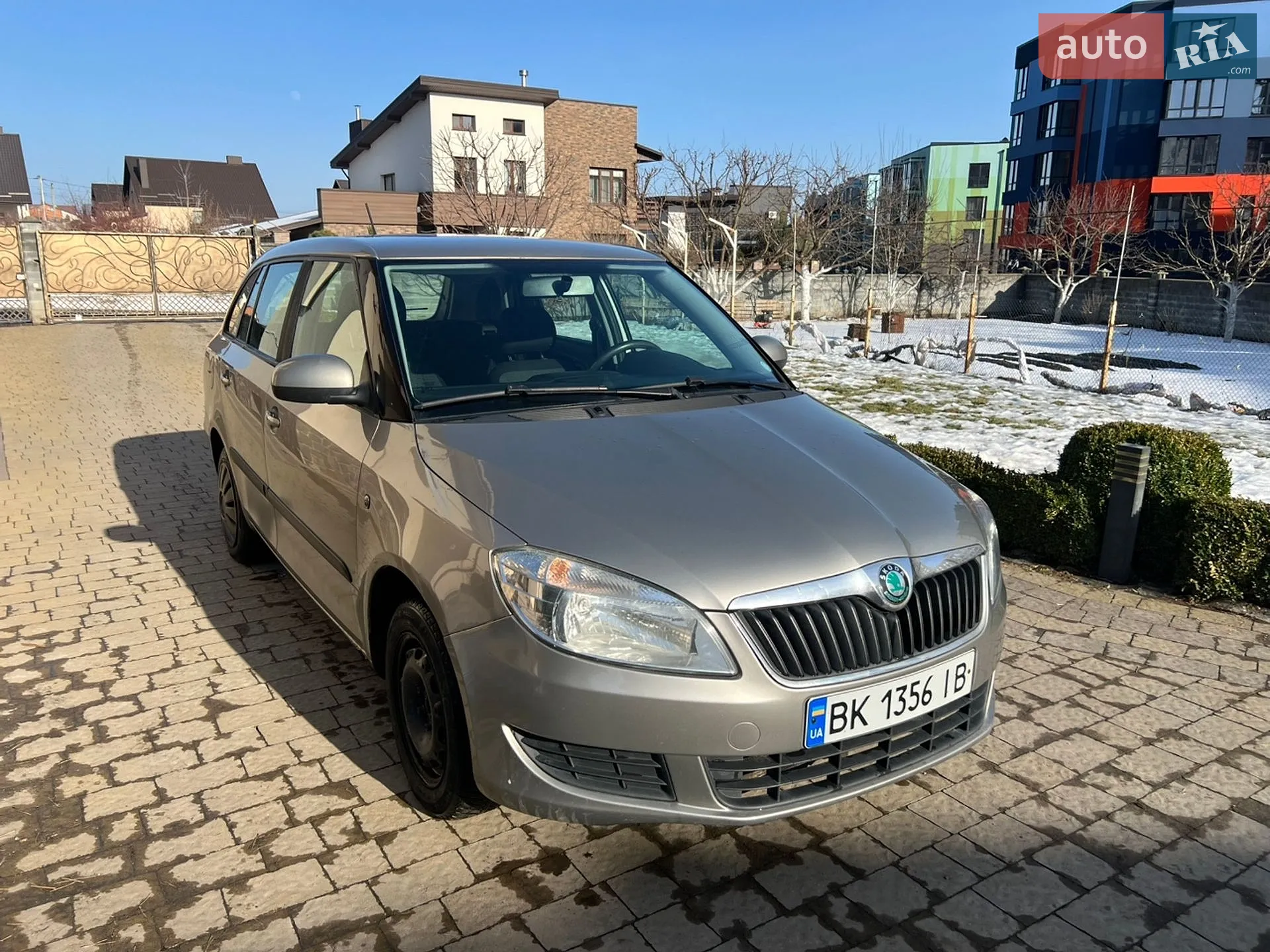 2012 Skoda Fabia - мініатюра 3