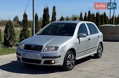 Хэтчбек Skoda Fabia 2005 в Яворове