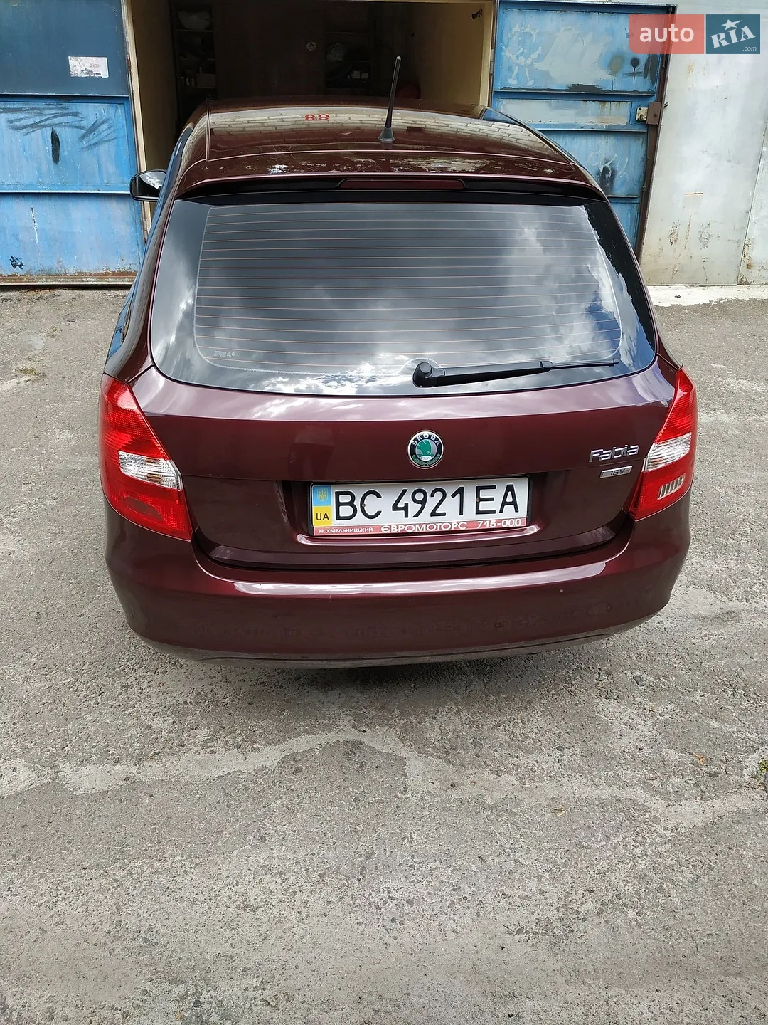 2011 Skoda Fabia - мініатюра 5