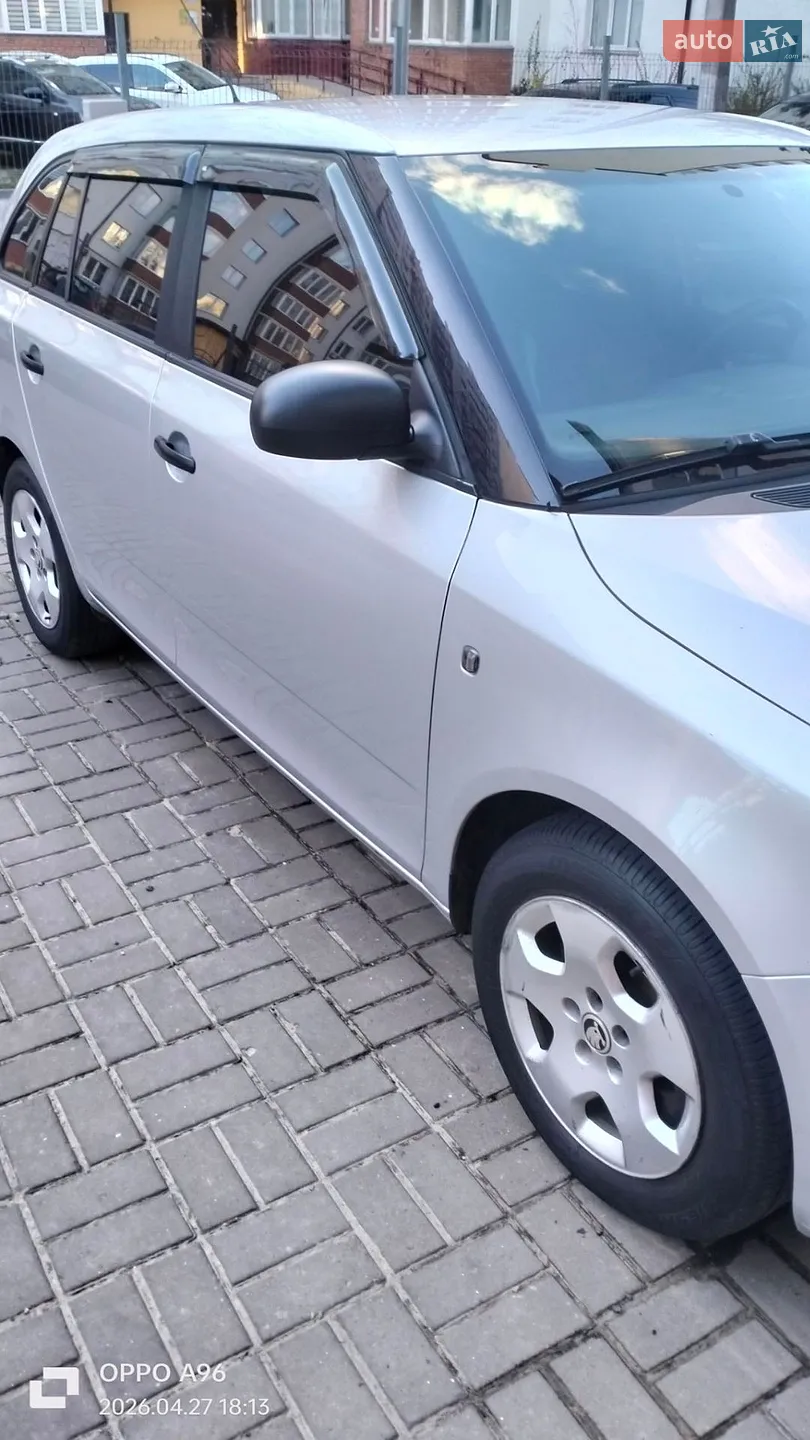 2012 Skoda Fabia - мініатюра 15
