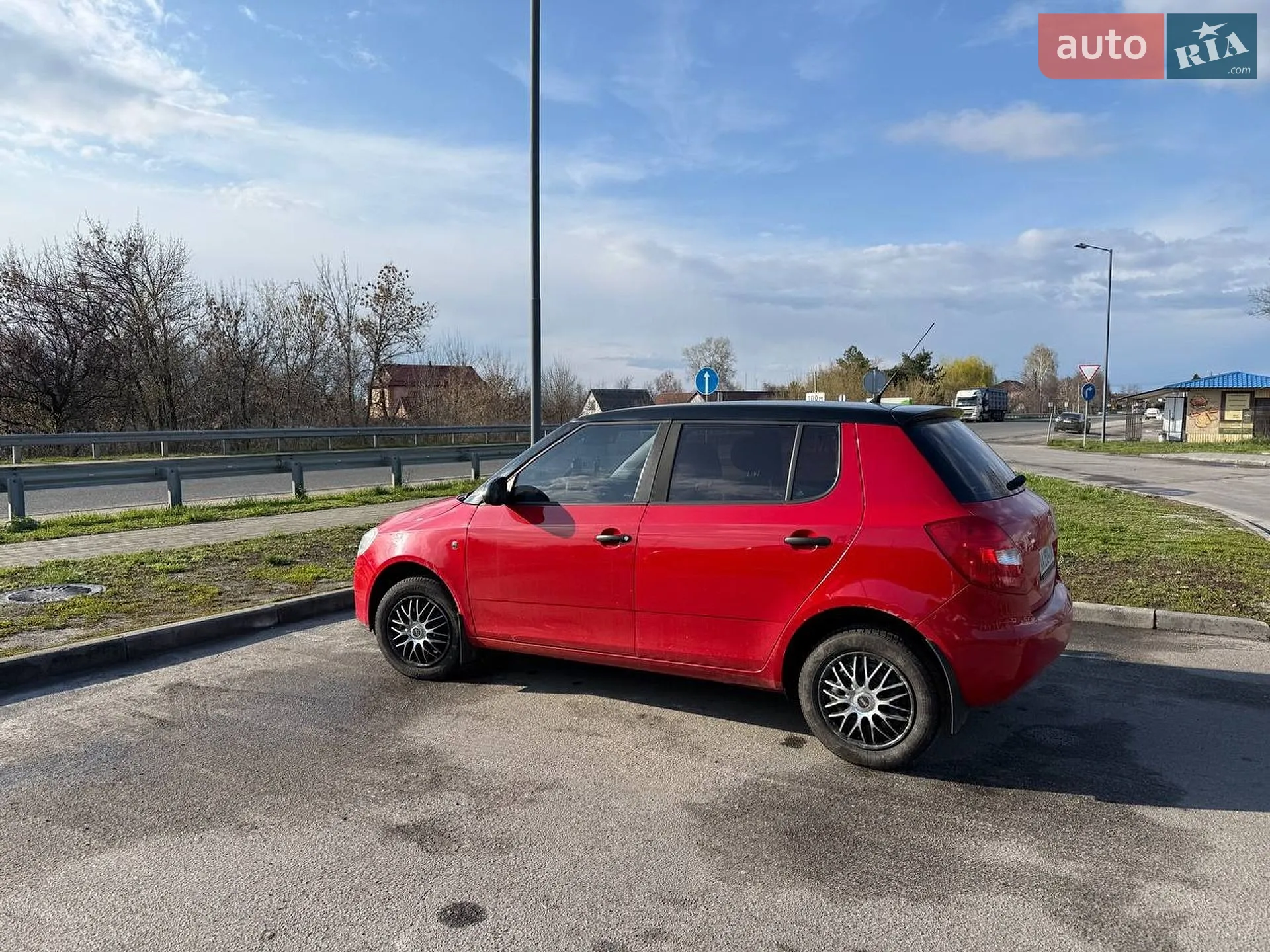 2010 Skoda Fabia - мініатюра 3