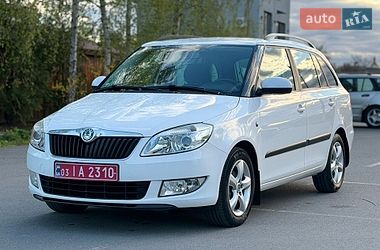 Універсал Skoda Fabia 2011 в Здолбуніві