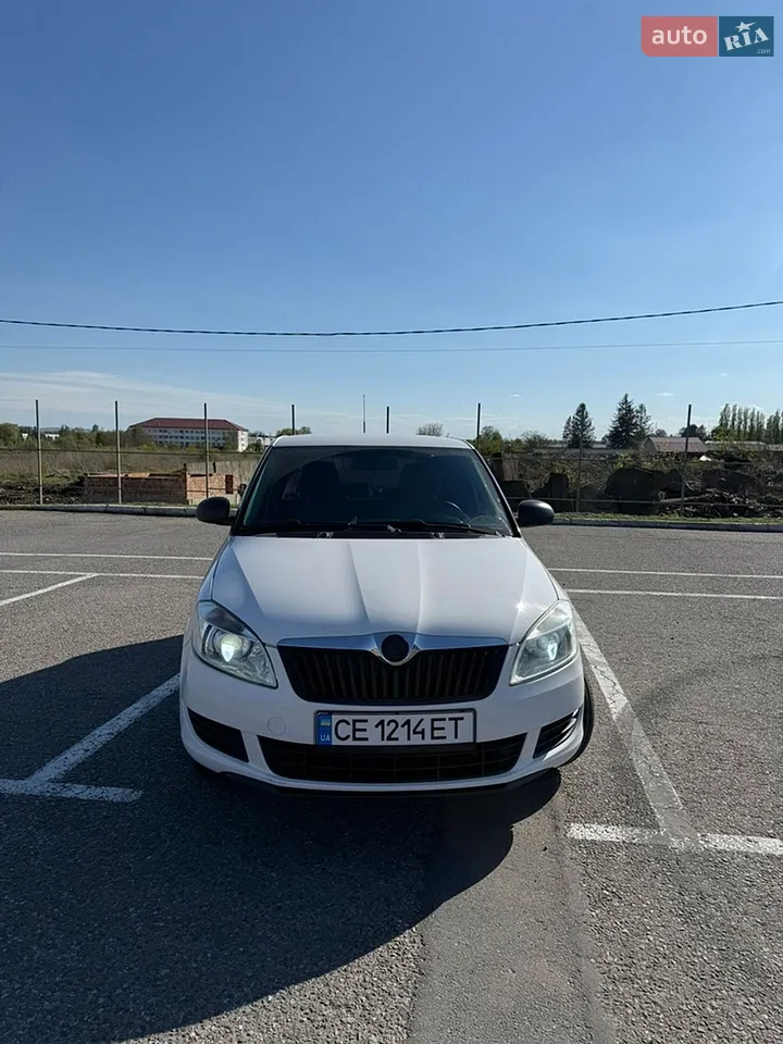 2010 Skoda Fabia - мініатюра 18