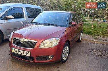 Универсал Skoda Fabia 2008 в Киеве