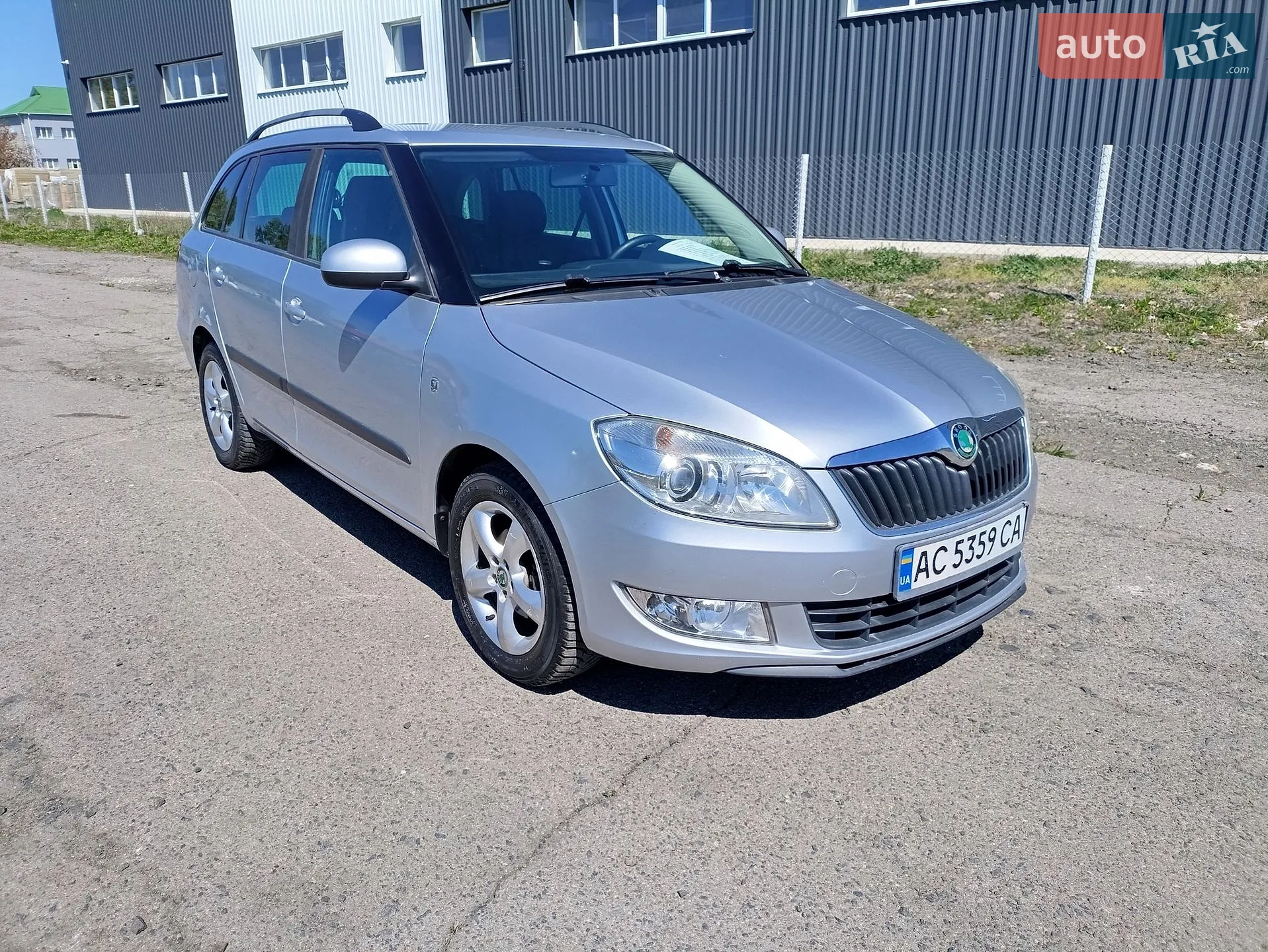 2011 Skoda Fabia - мініатюра 4