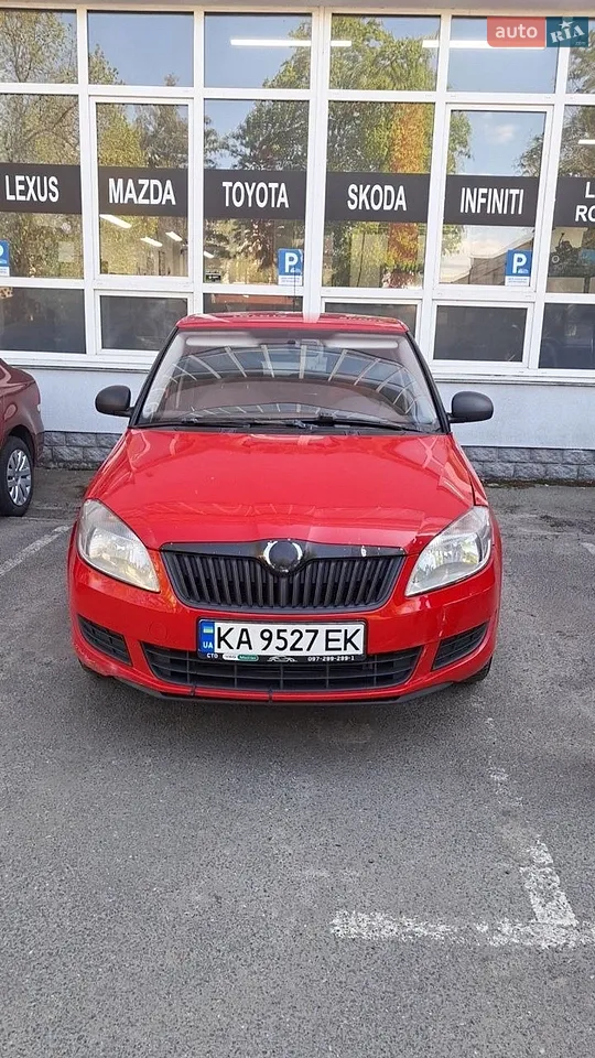 2010 Skoda Fabia - мініатюра 27