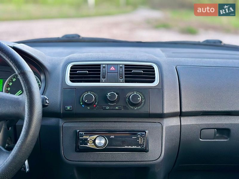 Хэтчбек Skoda Fabia 2010 в Сумах фото 29 Хэтчбек Skoda Fabia 2010 в Сумах