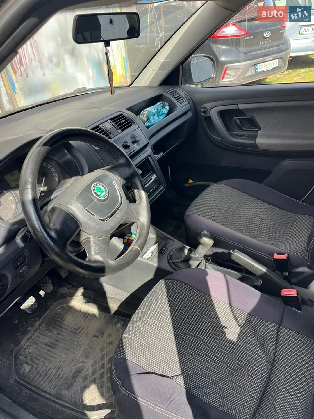 2011 Skoda Fabia - мініатюра 14
