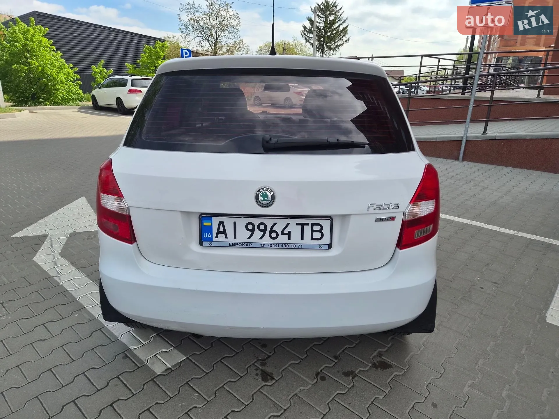 2011 Skoda Fabia - мініатюра 4