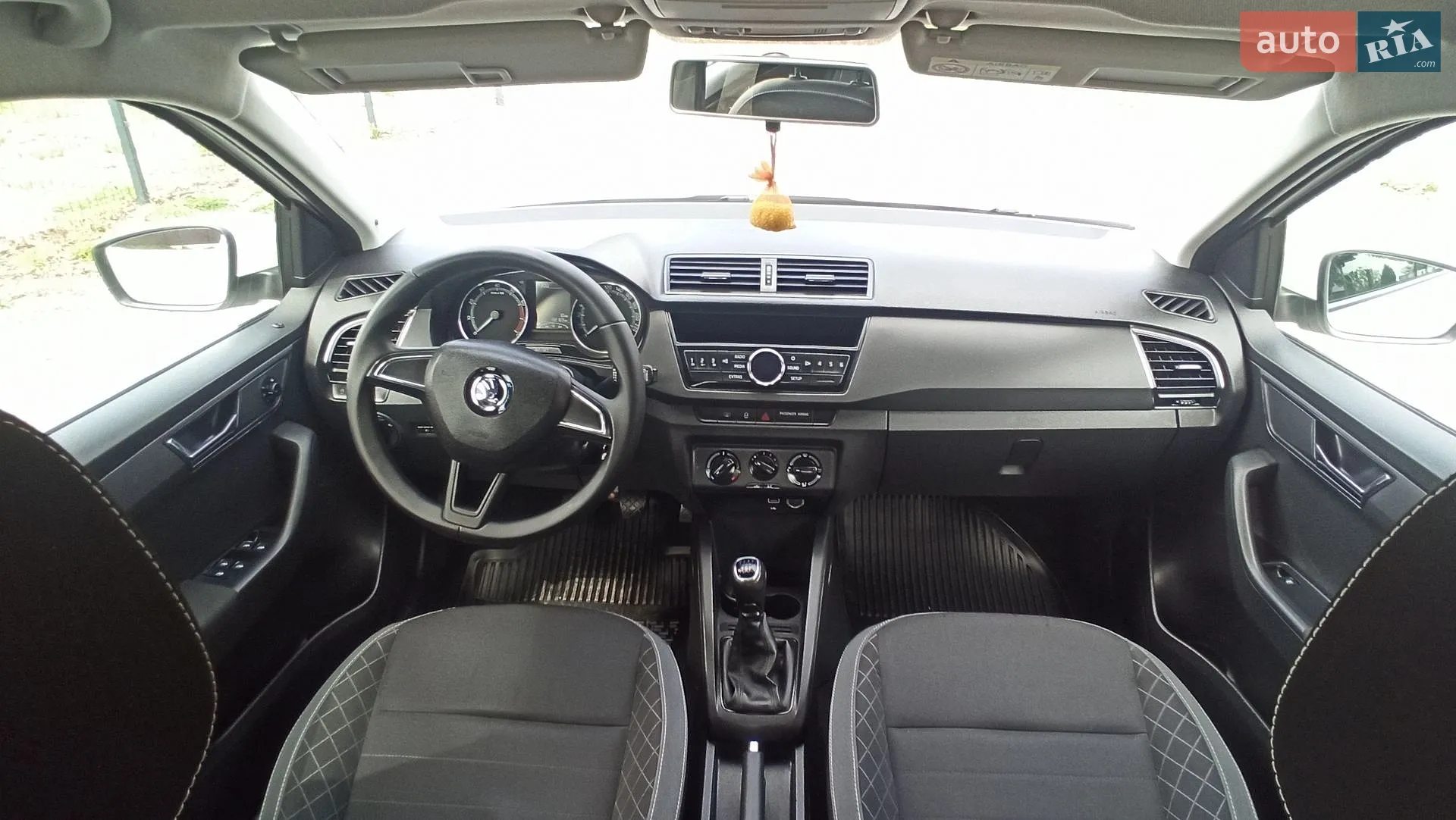 2019 Skoda Fabia - мініатюра 35