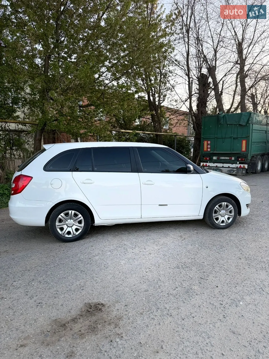 2012 Skoda Fabia - мініатюра 6