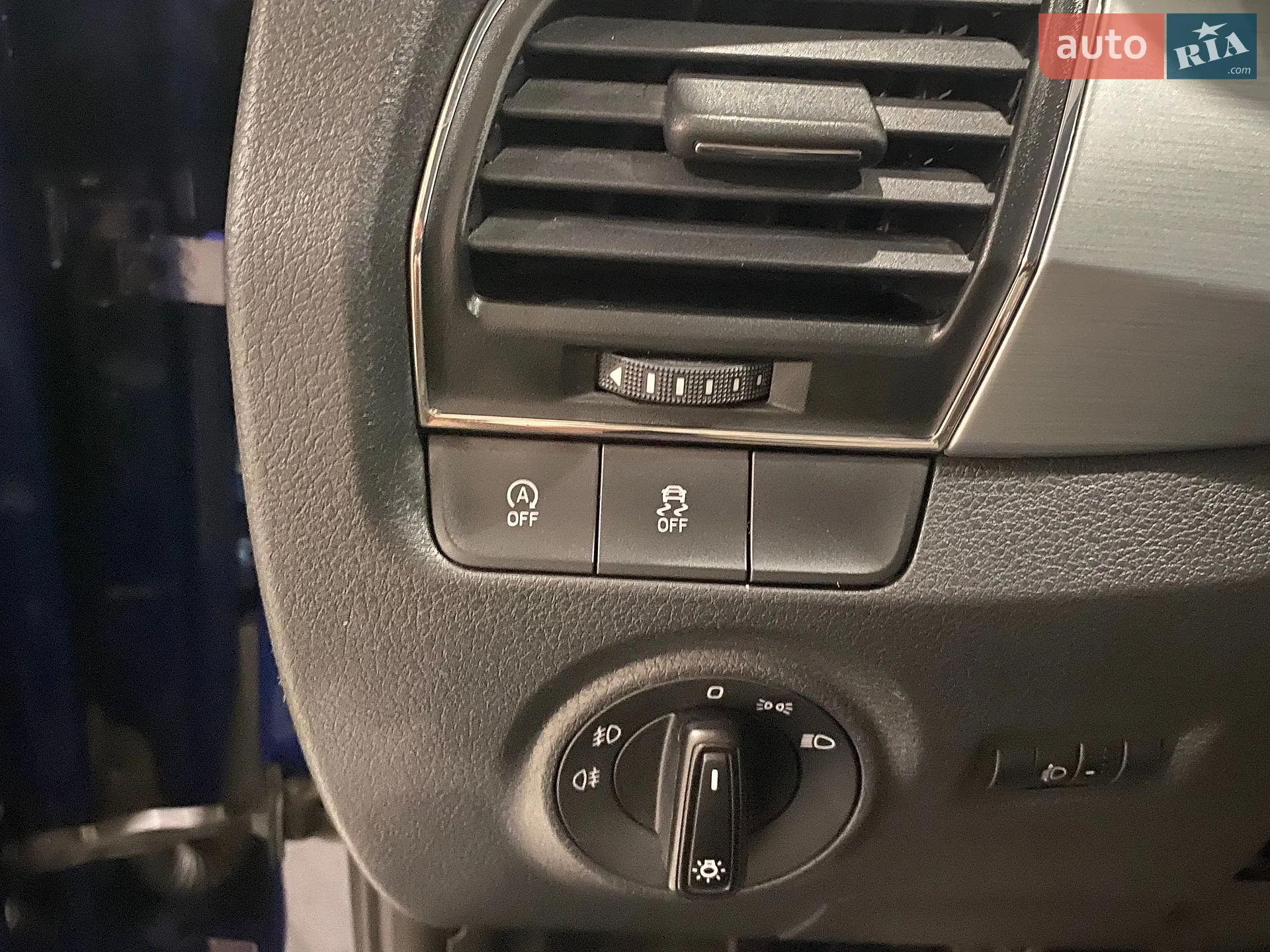2015 Skoda Fabia - мініатюра 18