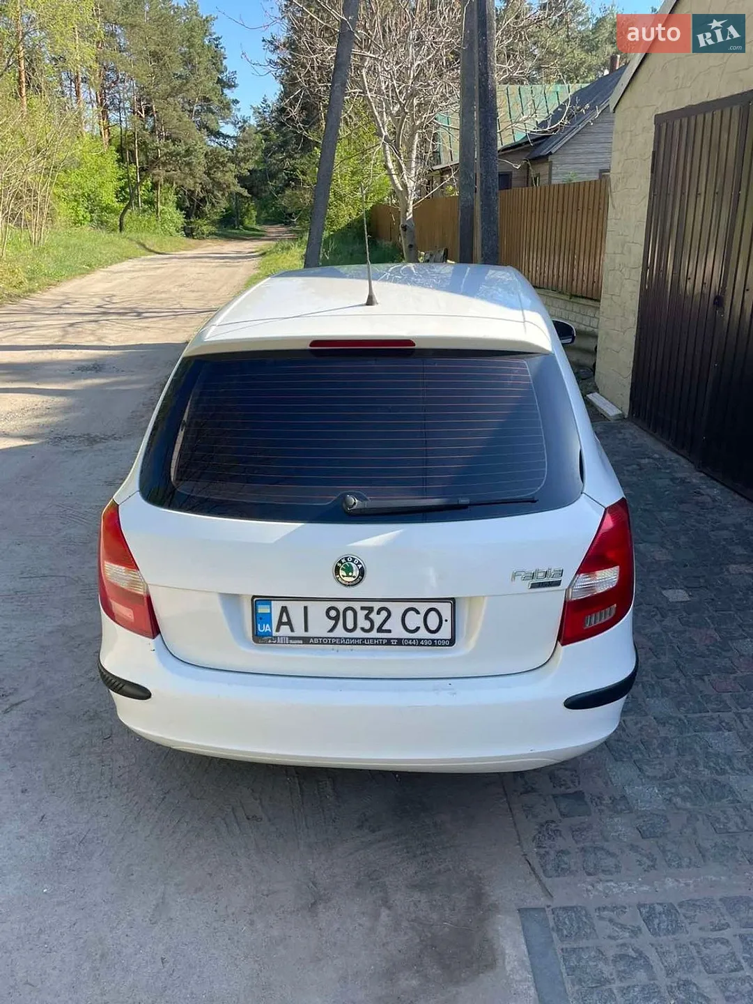 2010 Skoda Fabia - мініатюра 11