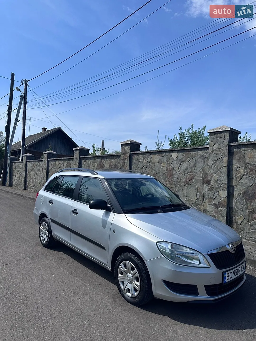 2014 Skoda Fabia - мініатюра 3