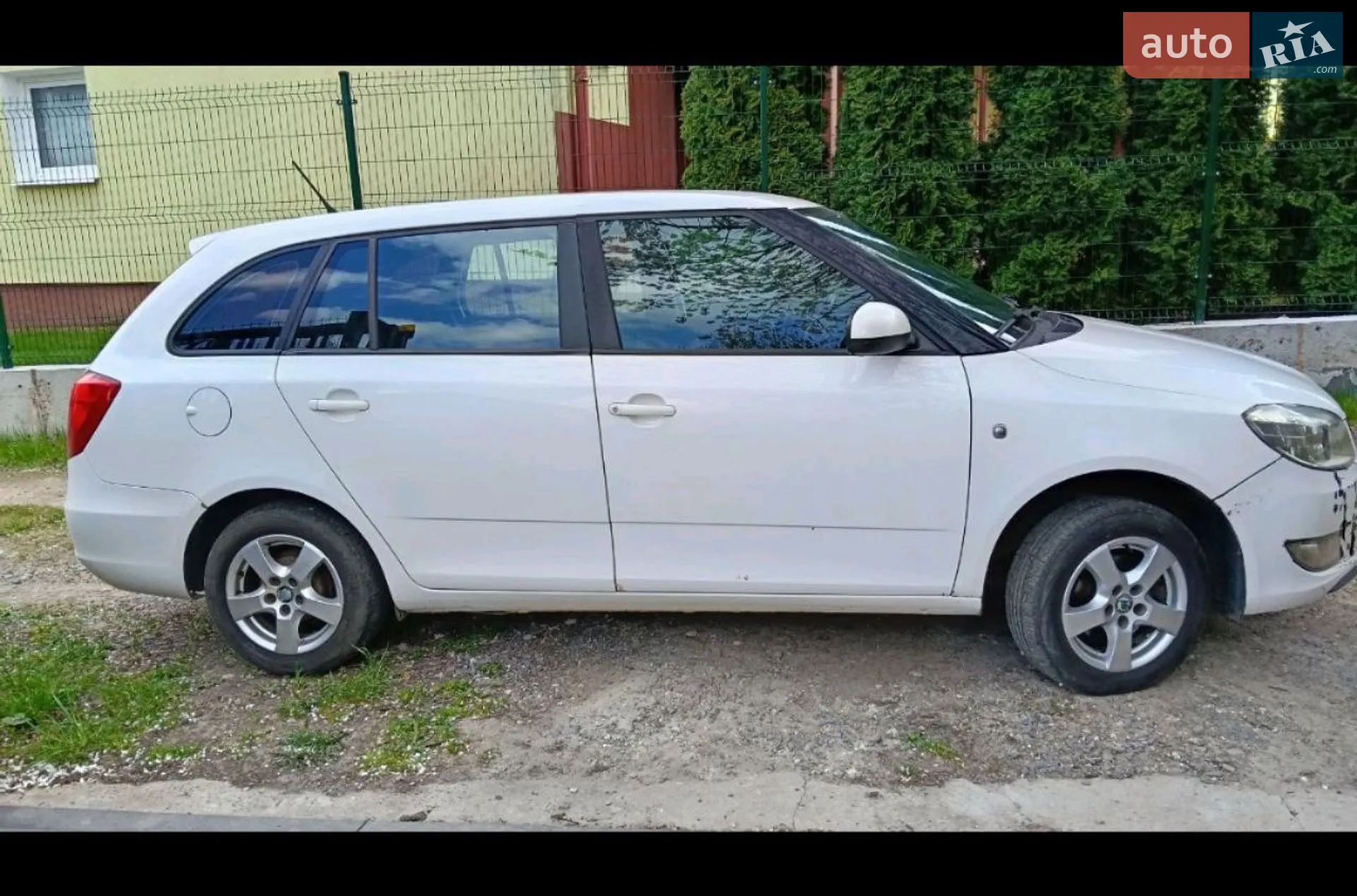 2011 Skoda Fabia - мініатюра 14