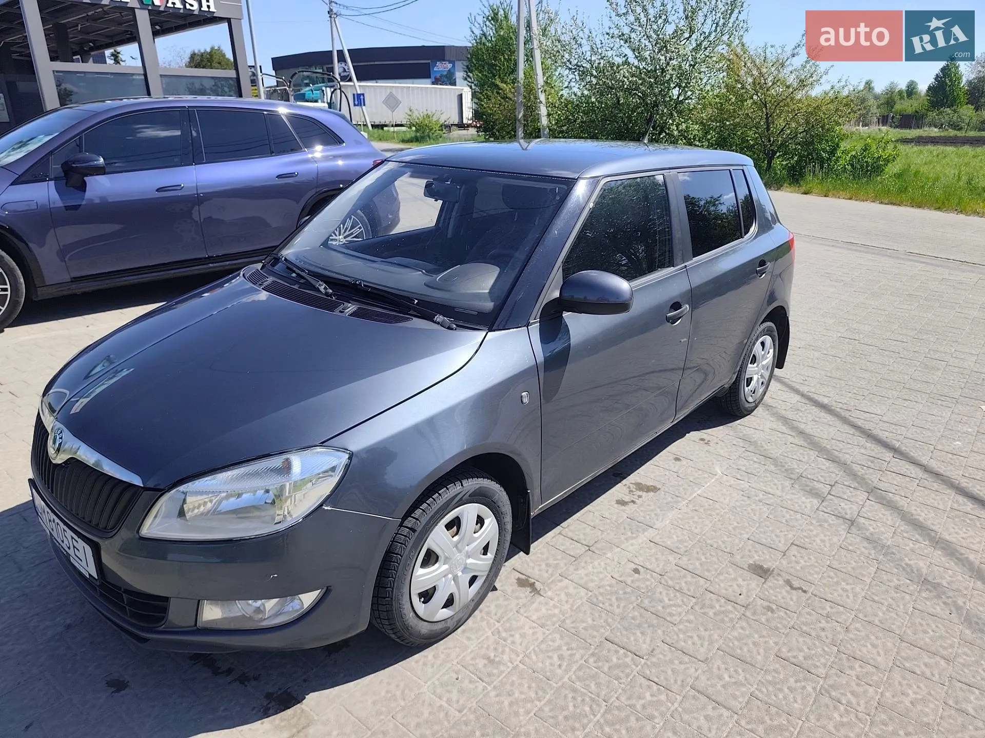 2011 Skoda Fabia - мініатюра 3