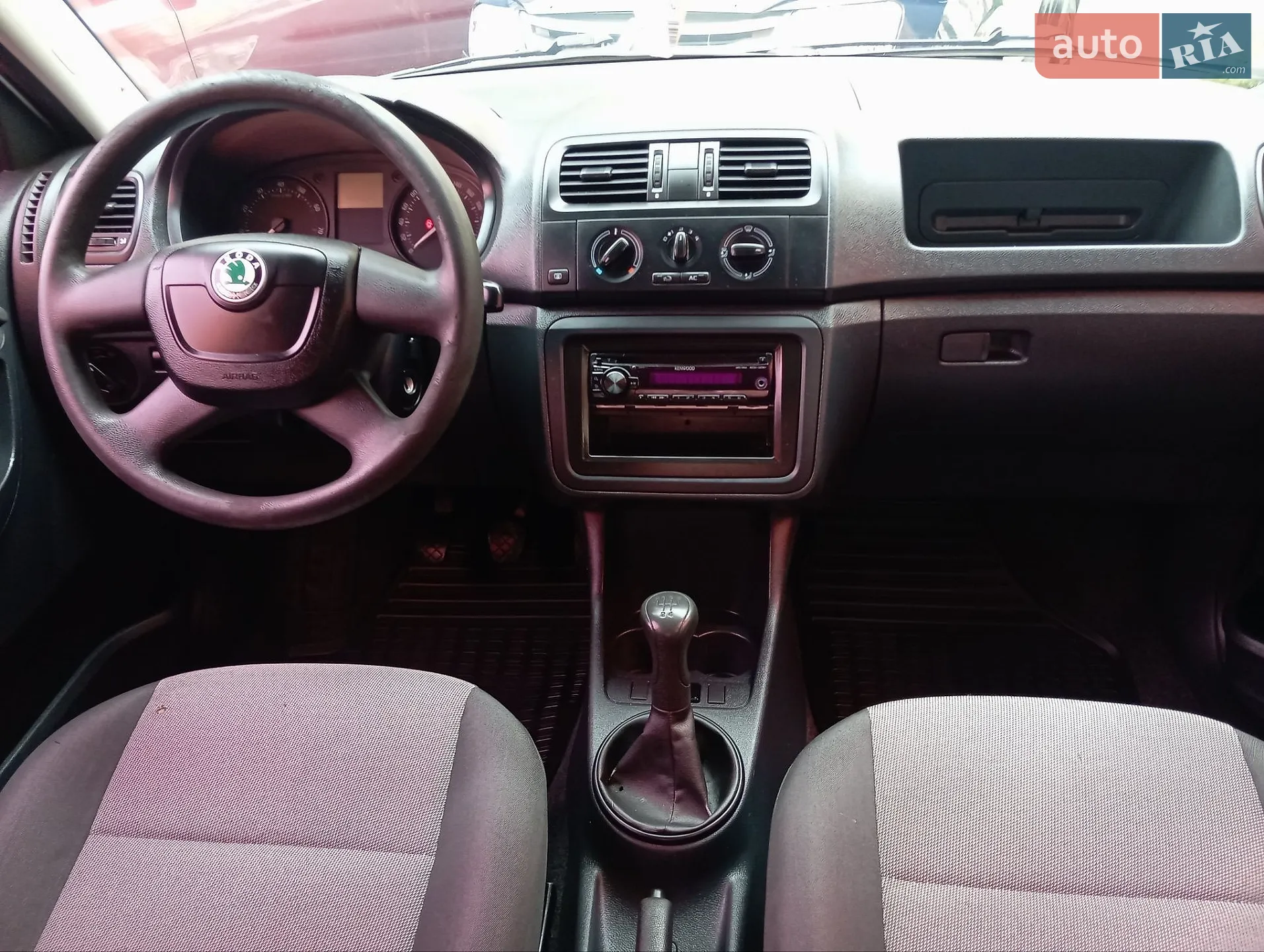 2012 Skoda Fabia - мініатюра 23