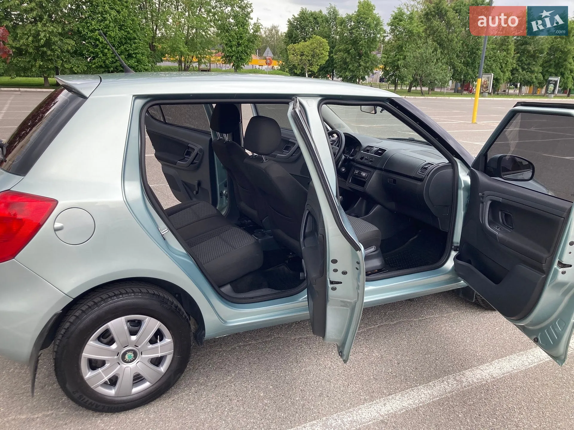 2012 Skoda Fabia - мініатюра 15