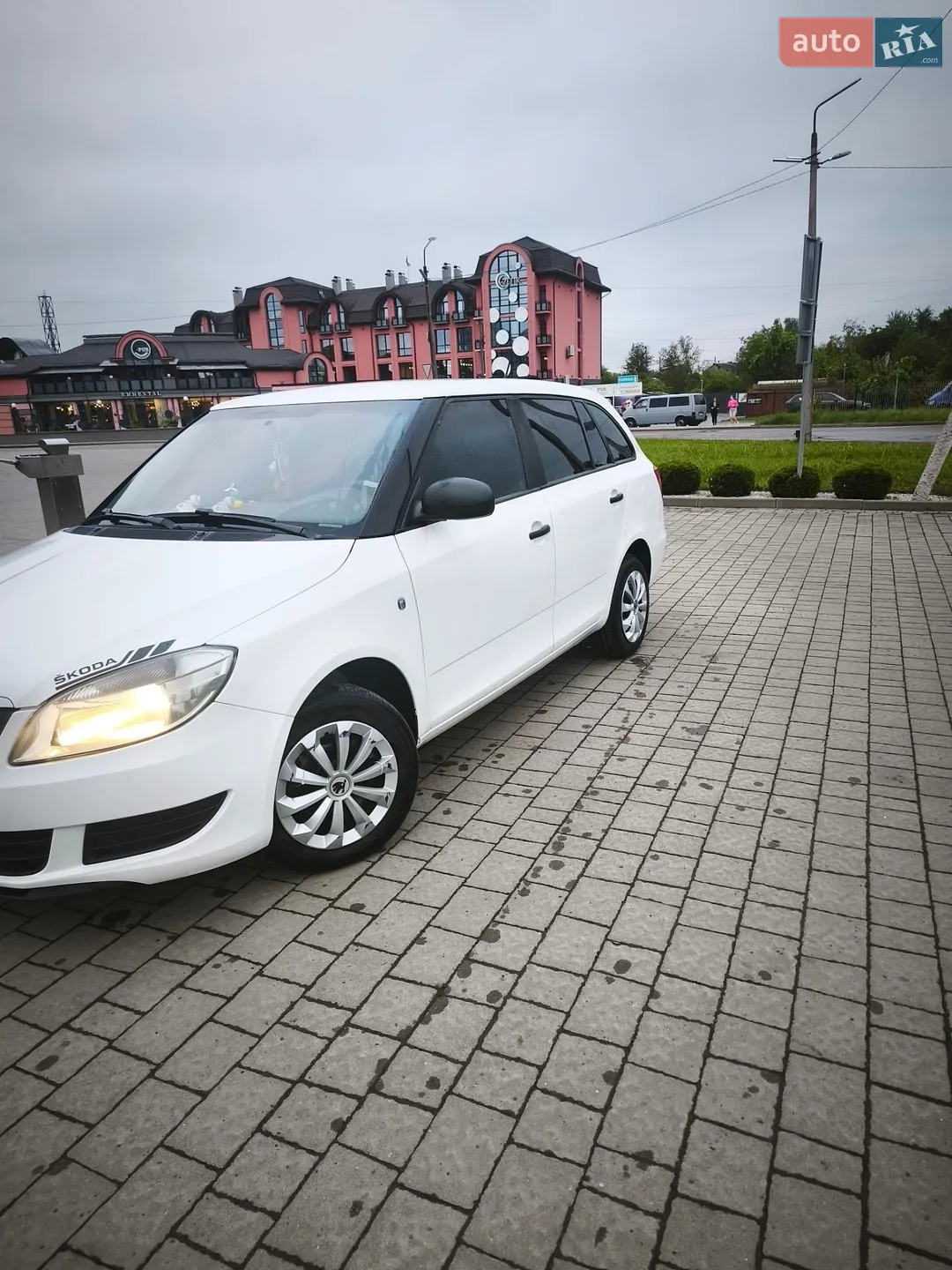 2014 Skoda Fabia - мініатюра 4