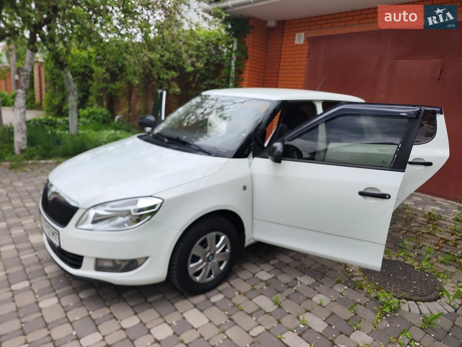 2011 Skoda Fabia - мініатюра 31