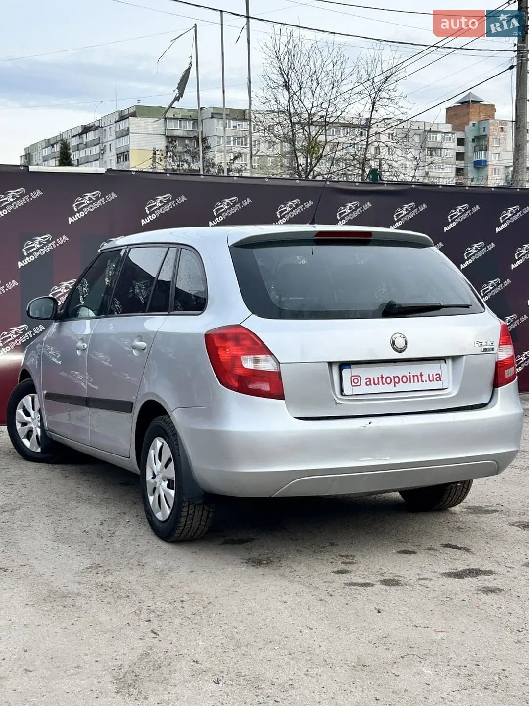 2010 Skoda Fabia - мініатюра 8