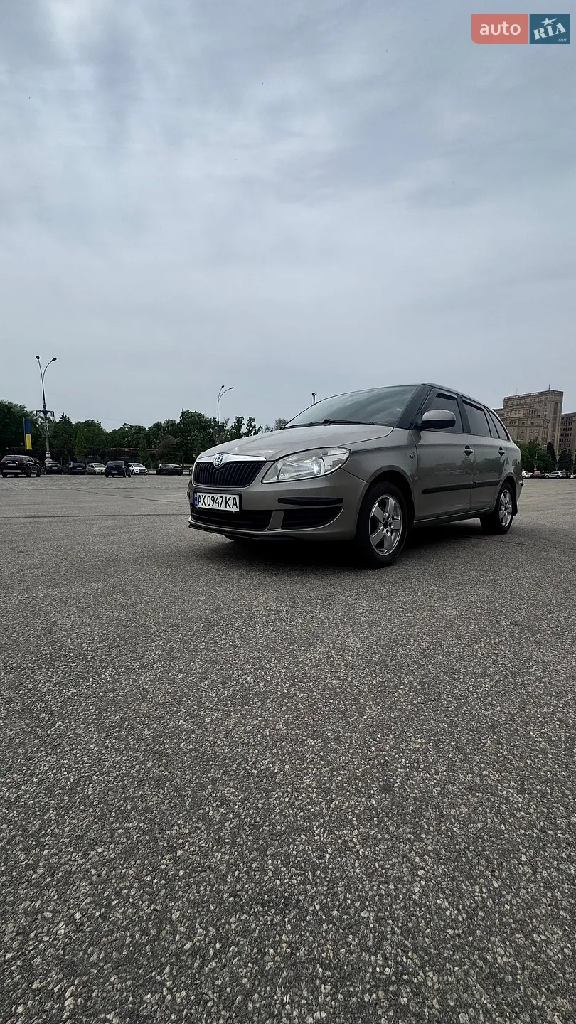 2012 Skoda Fabia - мініатюра 19