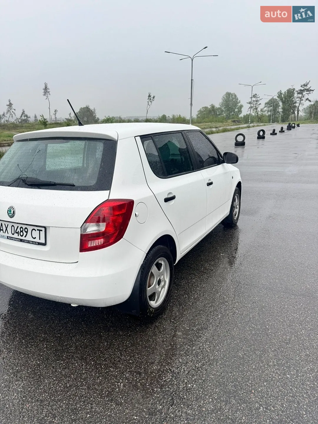 2012 Skoda Fabia - мініатюра 5