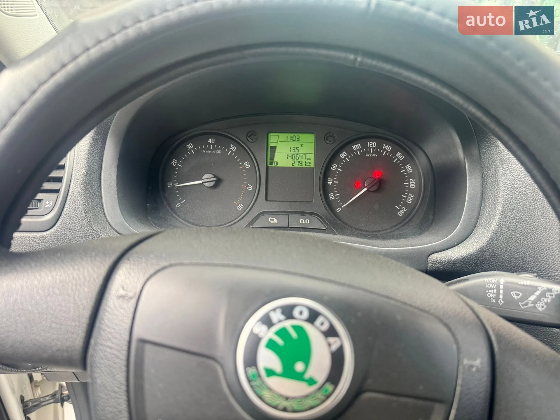 2012 Skoda Fabia - мініатюра 10