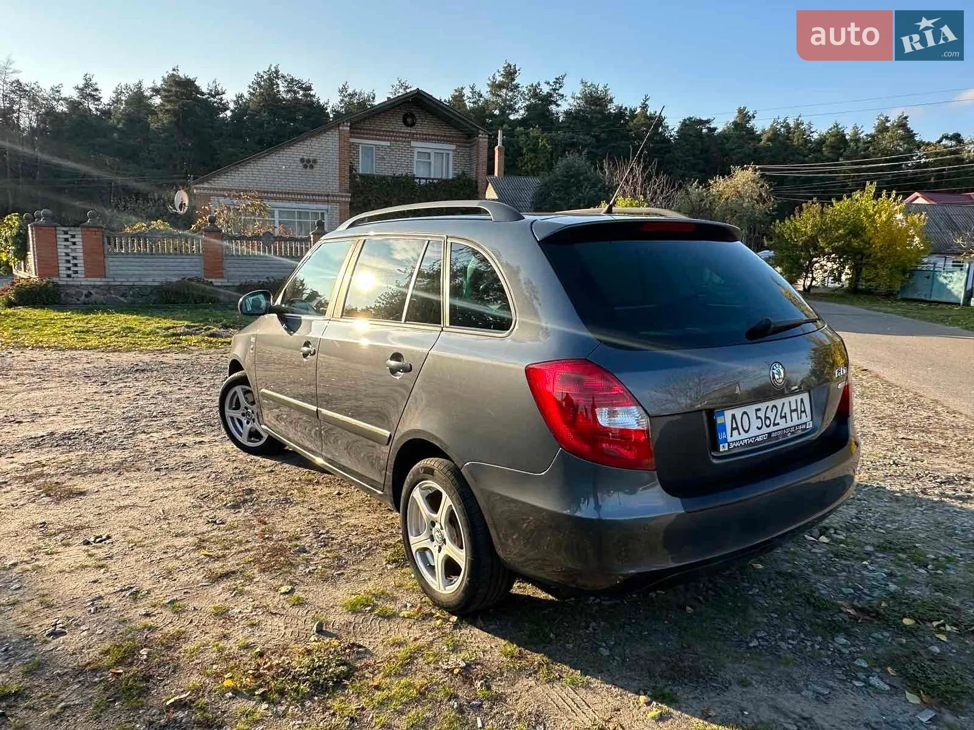 2011 Skoda Fabia - мініатюра 15