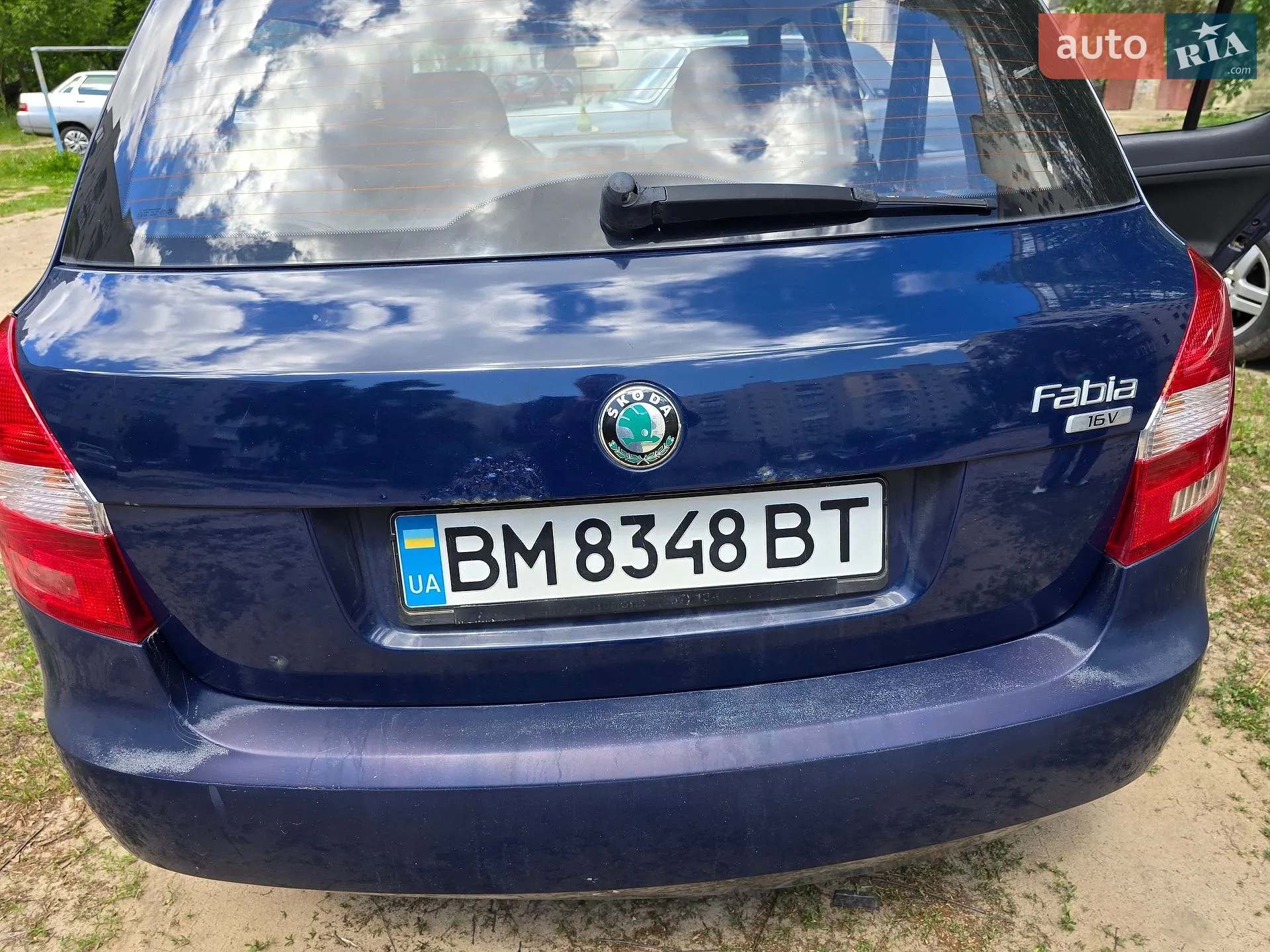 2010 Skoda Fabia - мініатюра 2