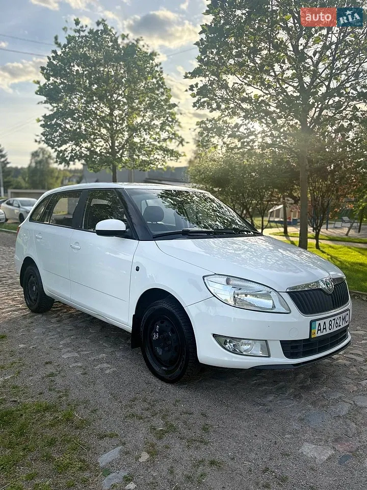 2012 Skoda Fabia - мініатюра 18