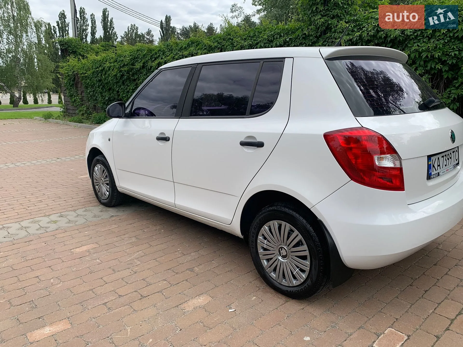 2011 Skoda Fabia - мініатюра 34