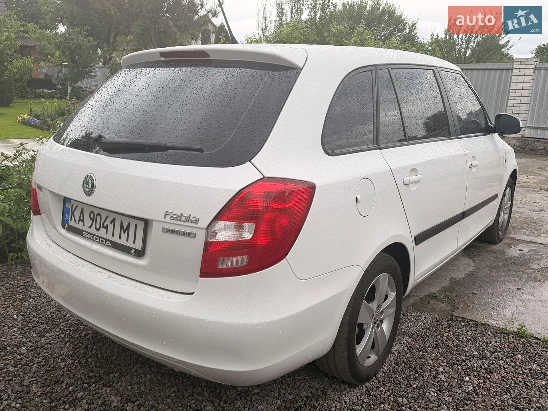2012 Skoda Fabia - мініатюра 3