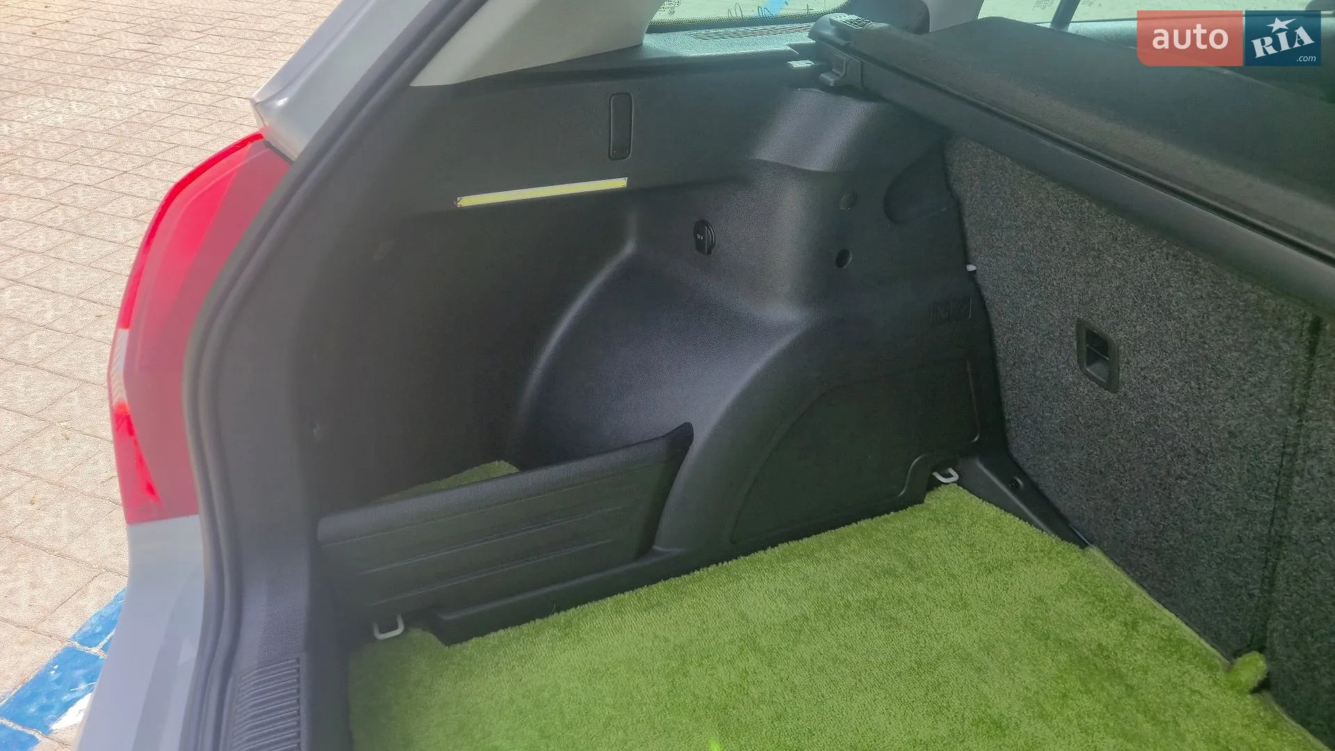2012 Skoda Fabia - мініатюра 41