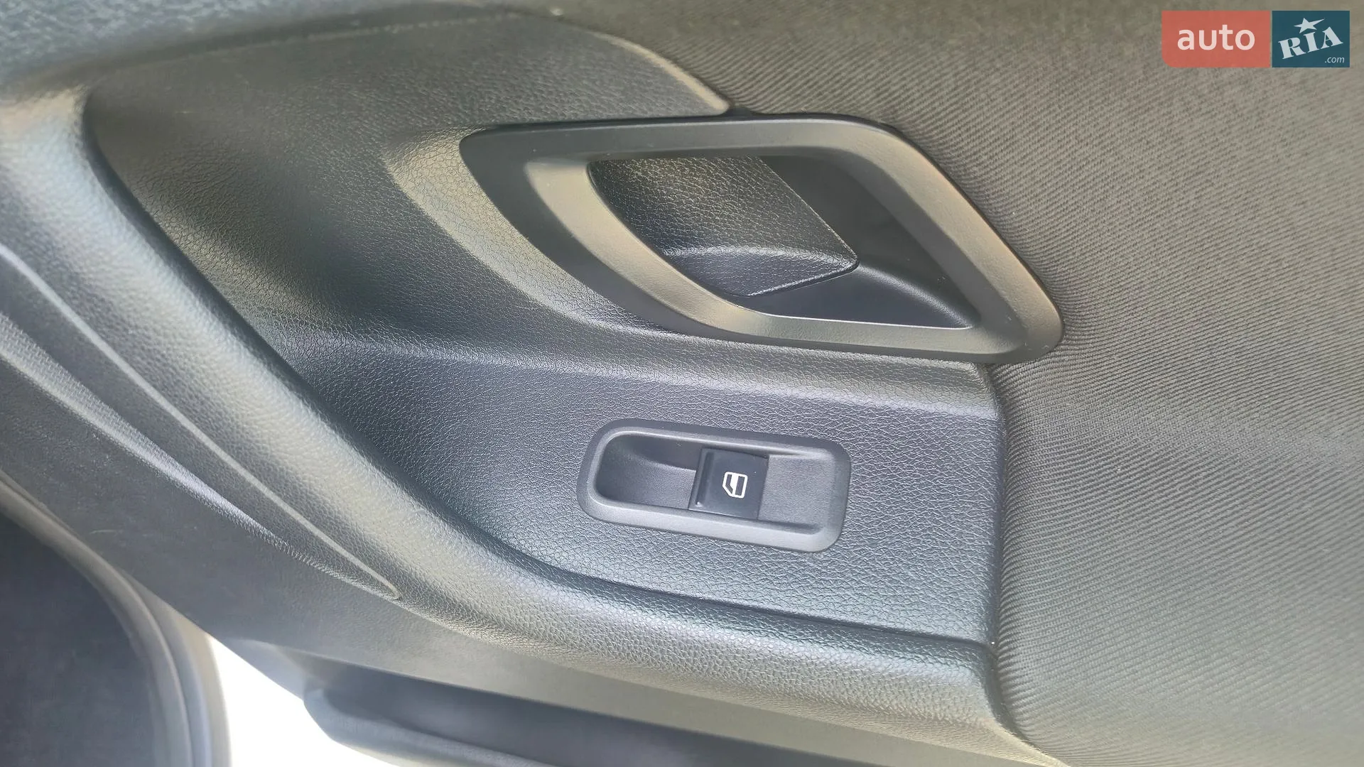 2012 Skoda Fabia - мініатюра 75