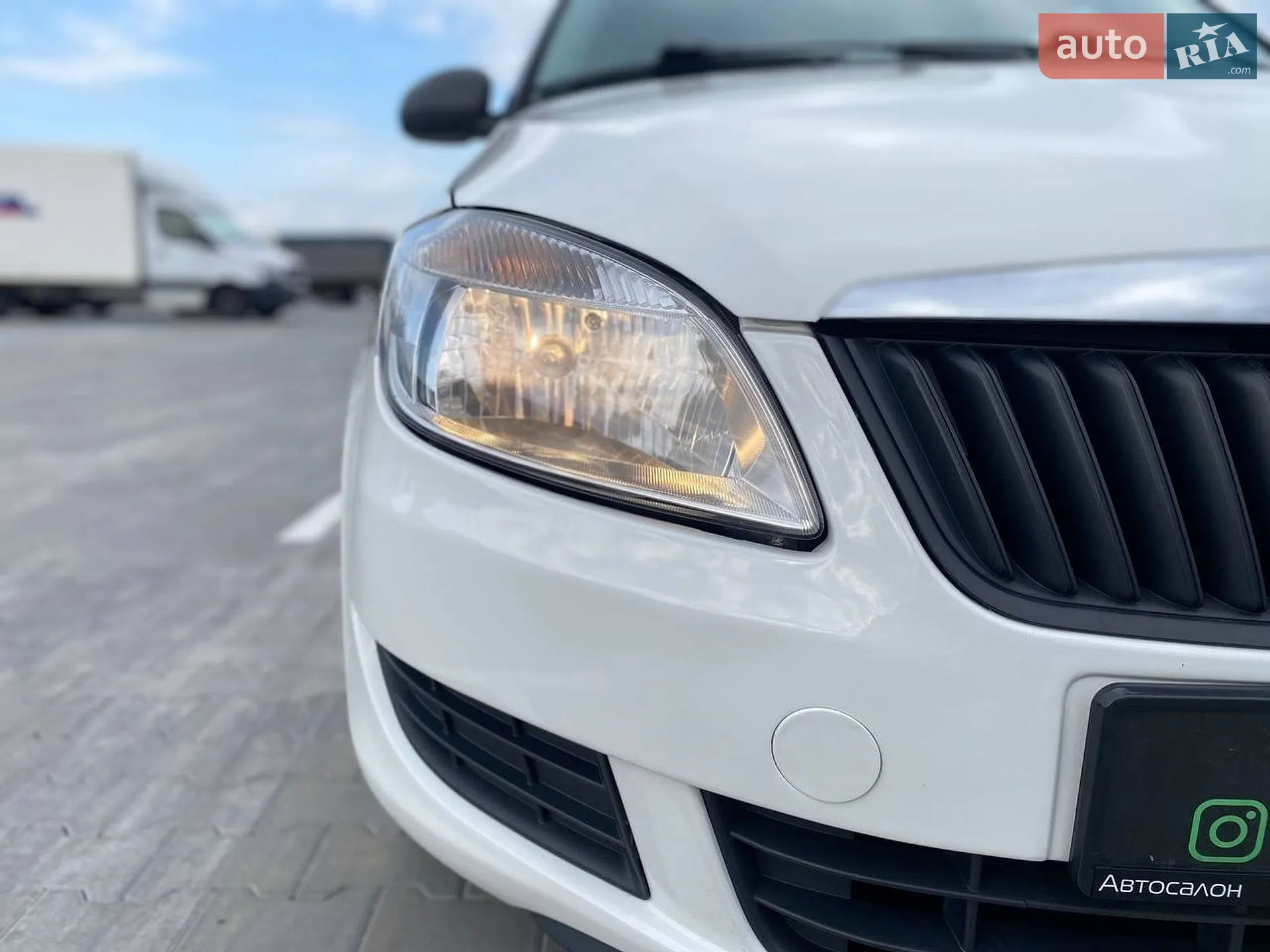 2011 Skoda Fabia - мініатюра 7