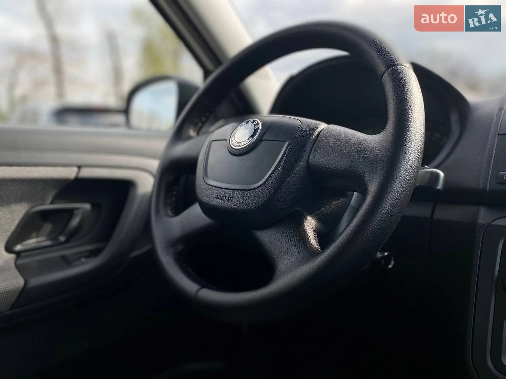 2011 Skoda Fabia - мініатюра 40