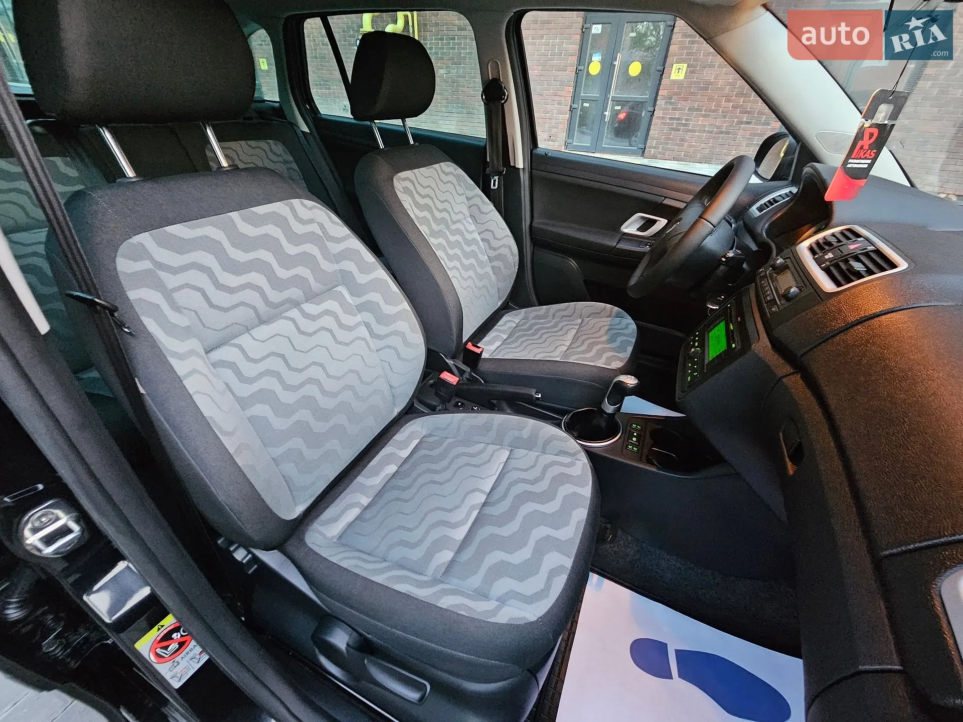 2010 Skoda Fabia - мініатюра 68