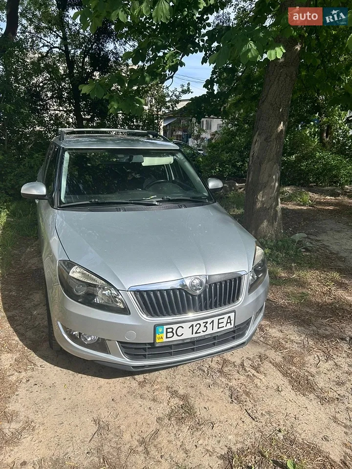 2010 Skoda Fabia - мініатюра 19