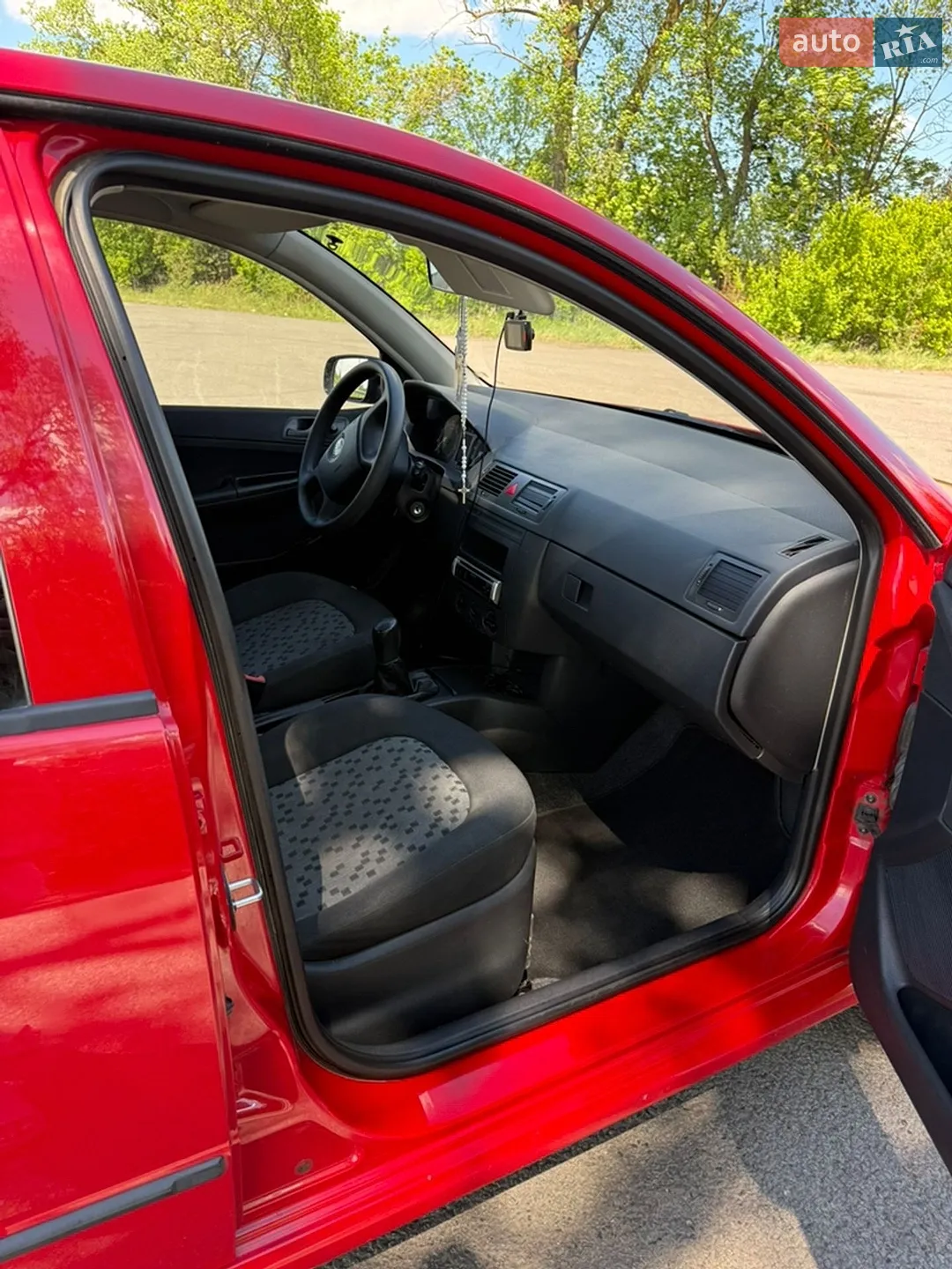 Skoda Fabia 2006 VIN TMBPY16Y66B053728 фото оголошення 6 з 14